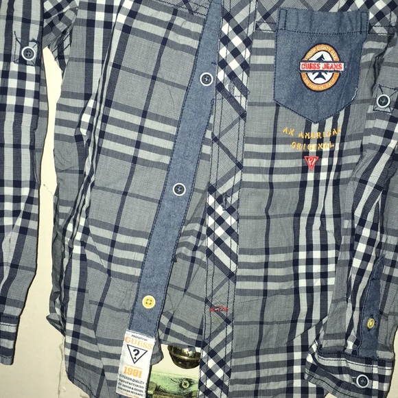 Guess button up - Picture 4 of 5